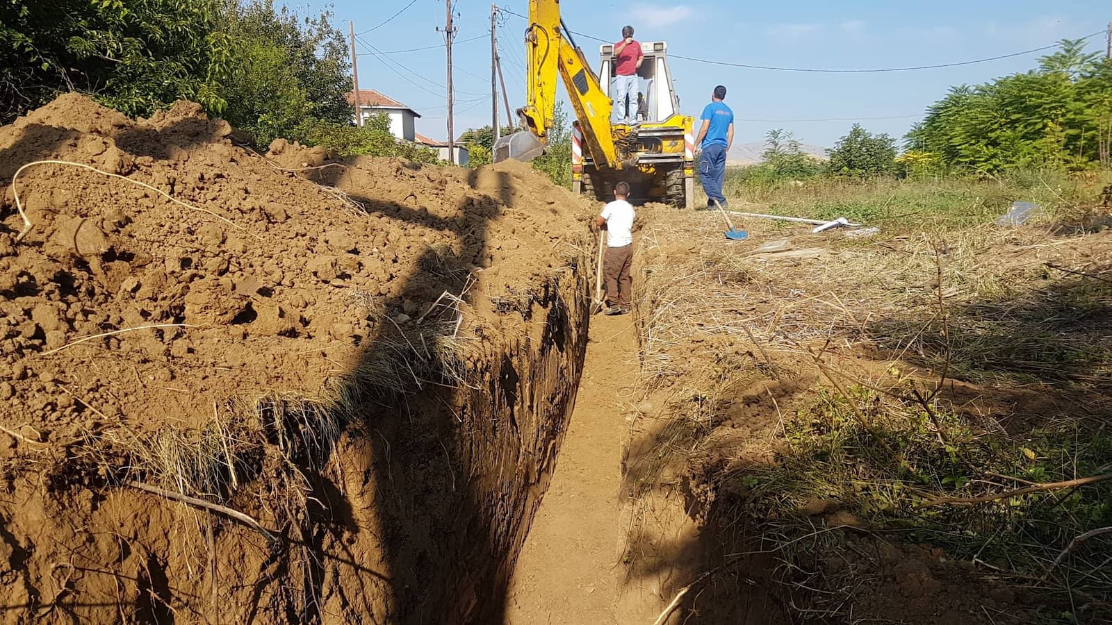 Проект за финализирање на каналот за отпадни води во Росоман