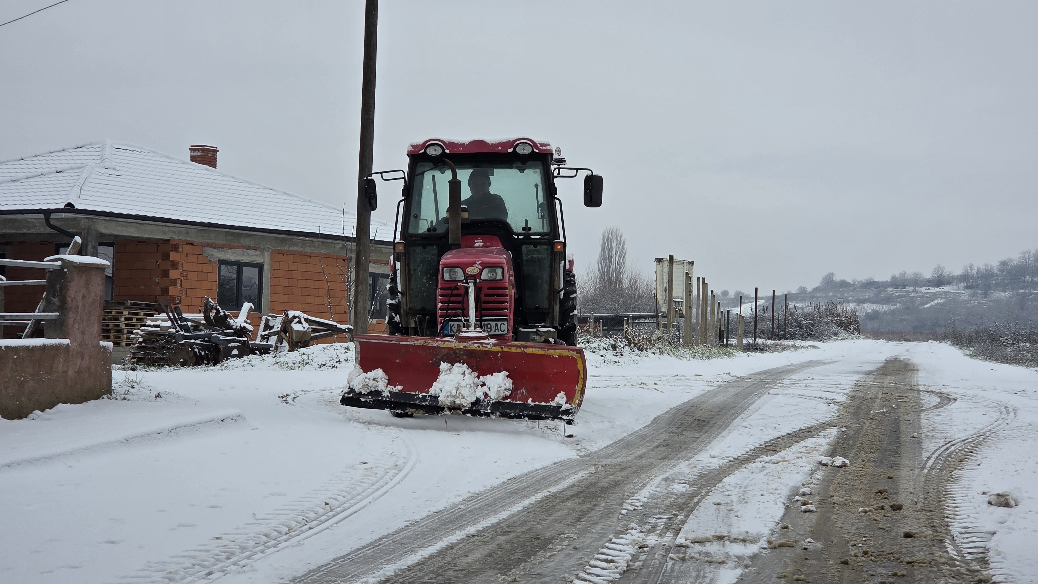 Зимската служба на ЈПКД Росоман